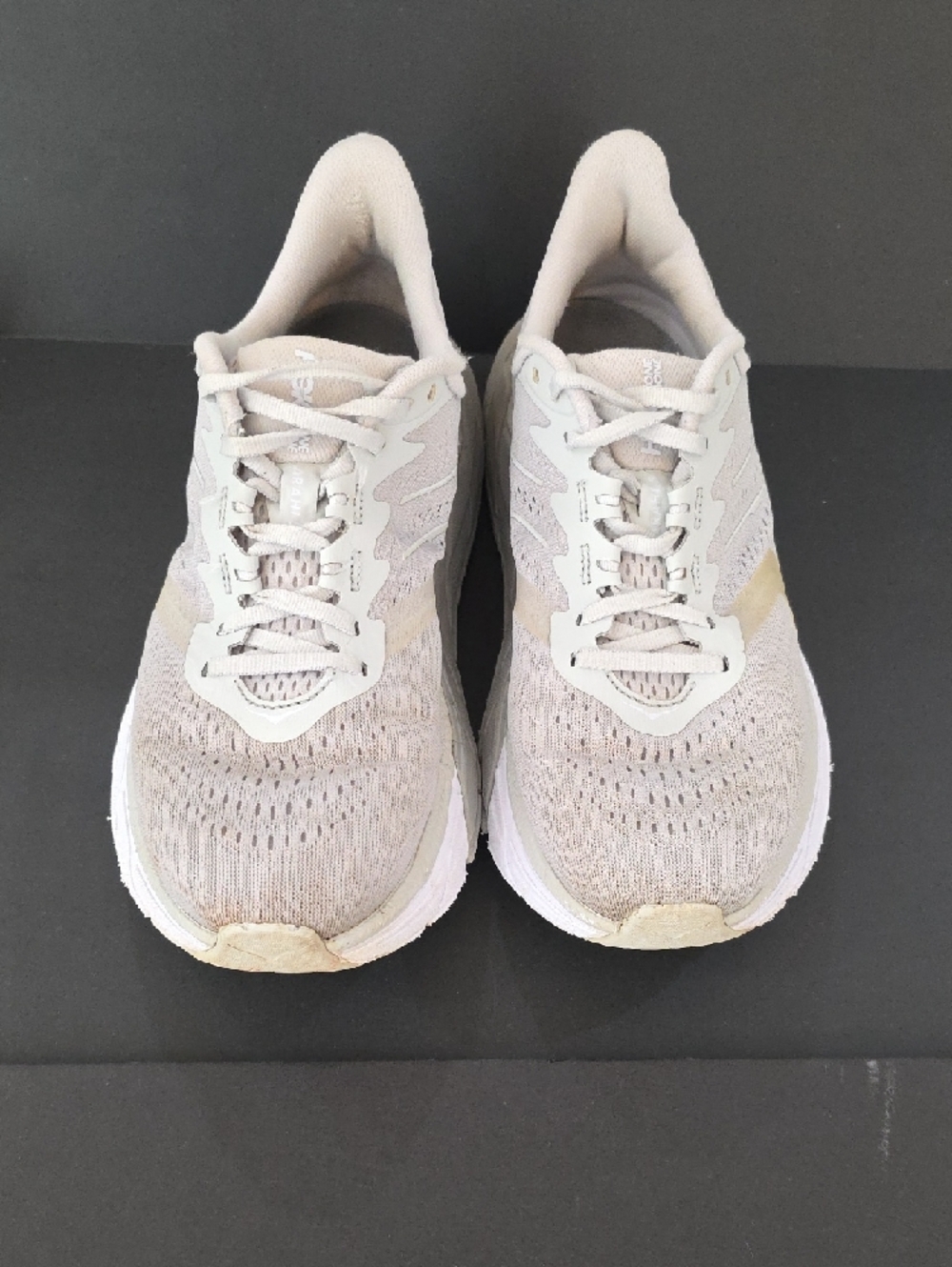 Hoka Arahi 5 Womens Pale Gray Cushioned Running Sneakers Size 8.5 - Picture 6 of 10
